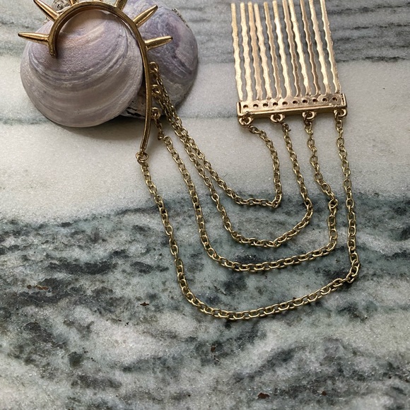 NWOT gold (color) spiked ear cuff hook 4 strands chain with attached hair comb - Picture 2 of 7